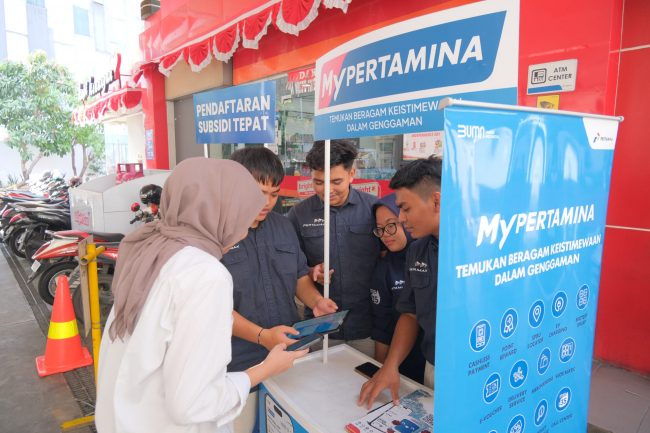 SUBSIDI TEPAT: Pertamina Patra Niaga Regional Jawa Bagian Barat (RJBB) menghimbau pendaftar Subsidi Tepat Pertalite untuk memperhatikan hal berikut agar pendaftaran QR Code berhasil.