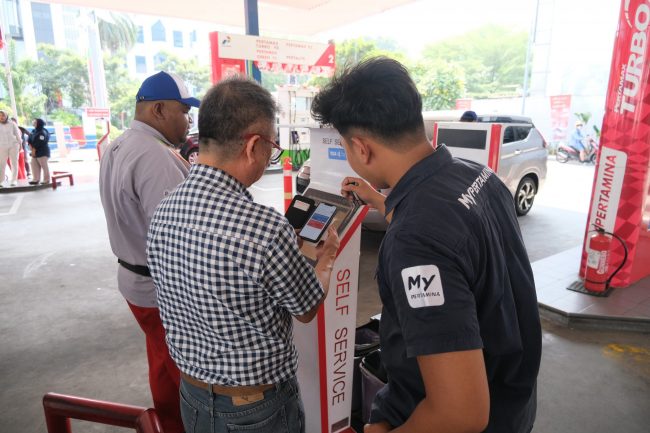 SUBSIDI TEPAT: Pertamina Patra Niaga Regional Jawa Bagian Barat (RJBB) menghimbau pendaftar Subsidi Tepat Pertalite untuk memperhatikan hal berikut agar pendaftaran QR Code berhasil.