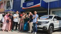 BRI BO Cibadak Serahkan Mobil Panen Hadiah Simpedes kepada Anda, Nasabah BRI Unit Pelabuhan Ratu