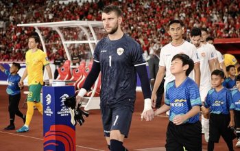 Harapan Maarten Paes gabung ke Barcelona FC pupus setelah munculnya nama kiper asal Polandia yang bernama Wojciech Szczesny.-maartenpaes/Instagram-
