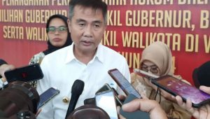 Pj Gubernur: Masyarakat Jabar Minta Waspadai Musim Pancaroba