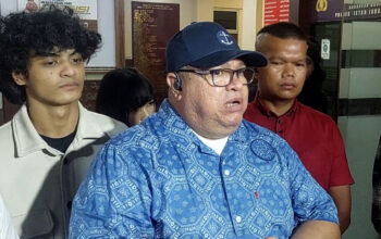 Razman bakal mundur jadi pengacara Vadel Badjideh apabila tuduhan Nikita Mirzani benar.-Hasyim Ashari-
