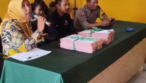 Ratusan Warga Kalibunder Antusias Dapatkan Program PTSL