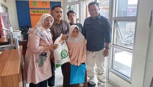 1.420 Warga Kelurahan Subangjaya Sukabumi Terima Bantuan Pangan