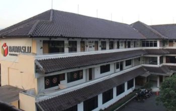 Kantor Bawaslu Jabar di Bandung. (Istimewa)