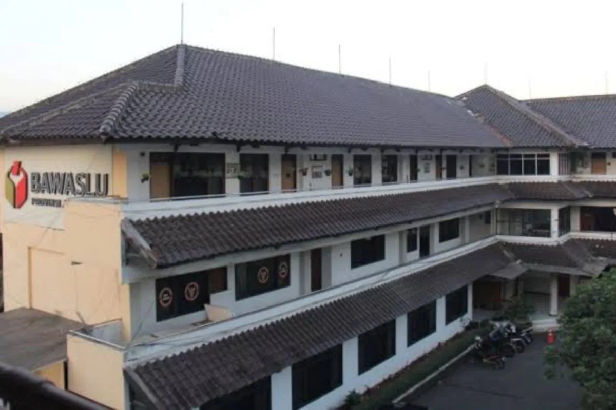Kantor Bawaslu Jabar di Bandung. (Istimewa)