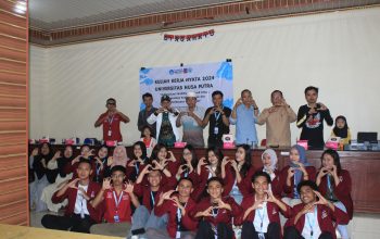 FOTO BERSAMA : Mahasiswa KKN (Kuliah Kerja Nyata) dari Program Studi Hukum, Manajemen, Akuntansi, dan Teknik Informatika Universitas Nusa Putra baru-baru ini telah menyelesaikan dua program kerja utama dengan tujuan Mengoptimalisasi Pendidikan Inklusif untuk Meningkatkan Kualitas Hidup dan Pemberdayaan Masyarakat. (Foto : Nusaputra)