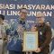 PRESTASI PERTAMINA RJBB: Pertamina Patra Niaga Regional JBB meraih penghargaan dalam acara Apresiasi Masyarakat Peduli Lingkungan Provinsi DKI Jakarta Tahun 2024 sebagai Mitra Sinergi Terbaik Tingkat Provinsi DKI Jakarta di Auditorium Gedung PKK, Pasar Minggu, Jakarta Selatan Pada hari Selasa (8/10).