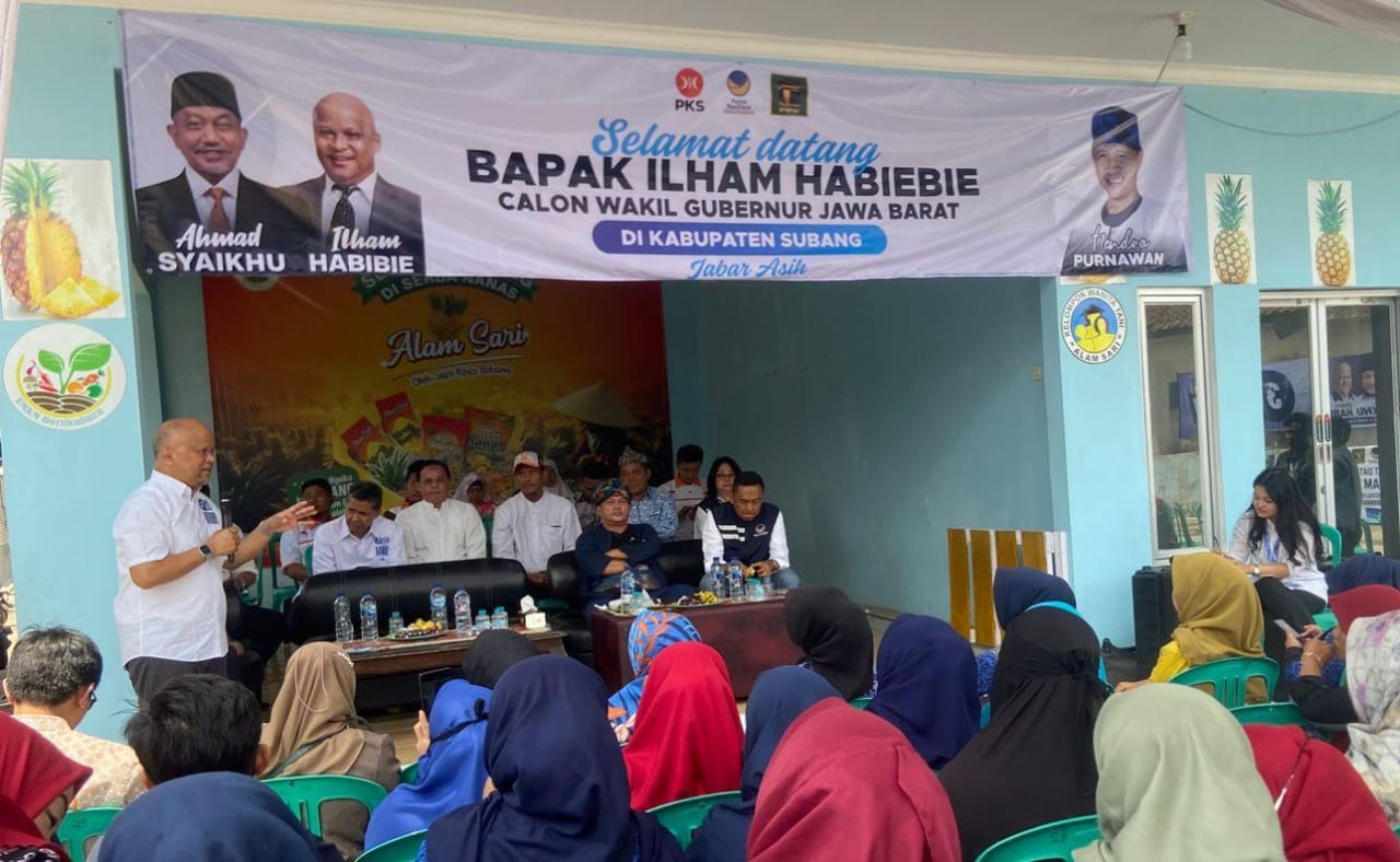Dialog: Ilham Habibie, calon Wakil Gubernur Jawa Barat dialog dengan para pelaku UMKM di Desa Tambakmekar,Jalancagak, Subang Kamis (17/10/2024