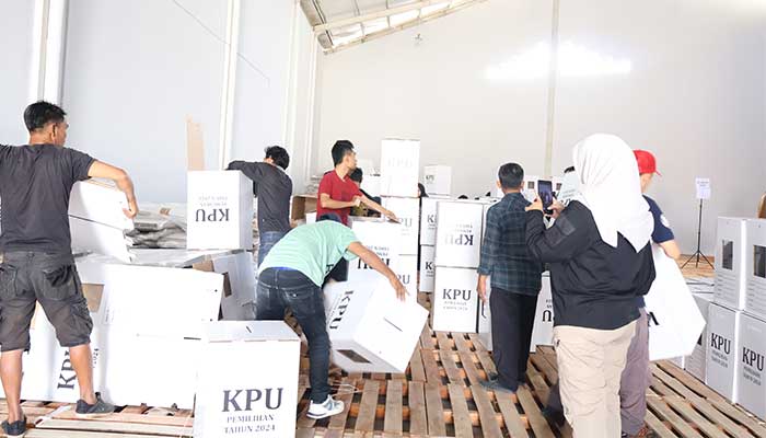 KPU Kota Sukabumi Sortir Kota Suara