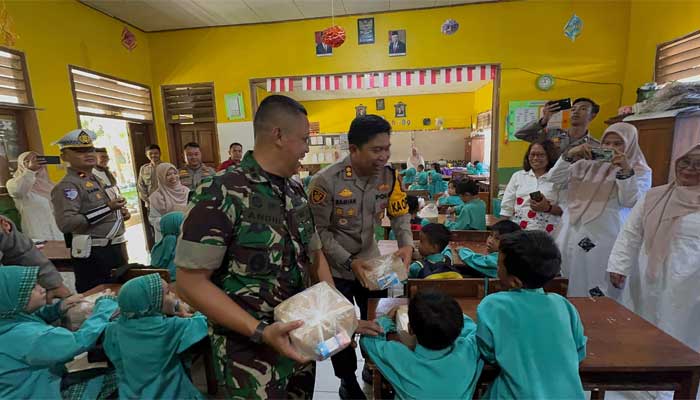Kapolres Sukabumi Bareng Dandim