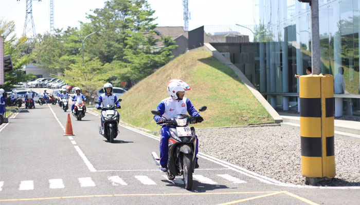 Keamanan Berkendara