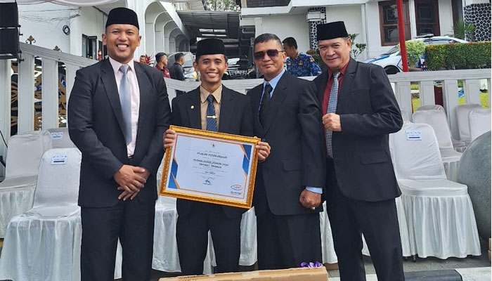 Kelurahan Selabatu Toreh Penghargaan