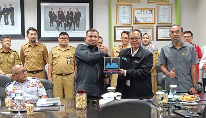 Ketua Komisi II DPRD Kabupaten Sukabumi Hamzah-Gurnita