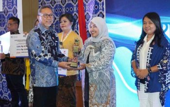 Kripik Singkong Yammy Babeh Raih Penghargaan