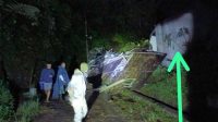 Hujan Deras Guyur Sukabumi, Dua Rumah di Perumahan Tiara Regency Goalpara Tertimbun Longsor