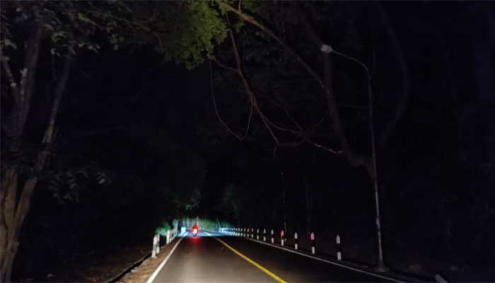 PJU di Tanjakan Sukawayana Cikakak Sukabumi Poek
