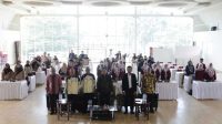 Kolaborasi Kearifan Lokal dan Teknologi: Pelatihan Inovatif untuk Guru SD oleh kelompok PKM Nusa Putra University