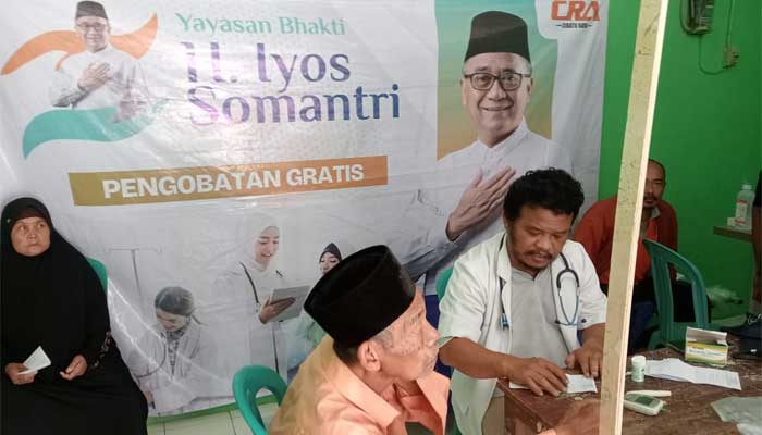 Pengobatan Gratis Yayasan Iyos Somantri dan CRA