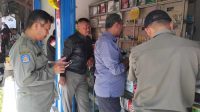 Belasan Apotek di Cikembar Sukabumi Diobok-obok Petugas Gabungan
