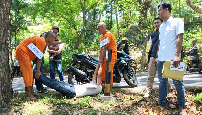 Satreskrim Polres Sukabumi Gelar Rekonstruksi