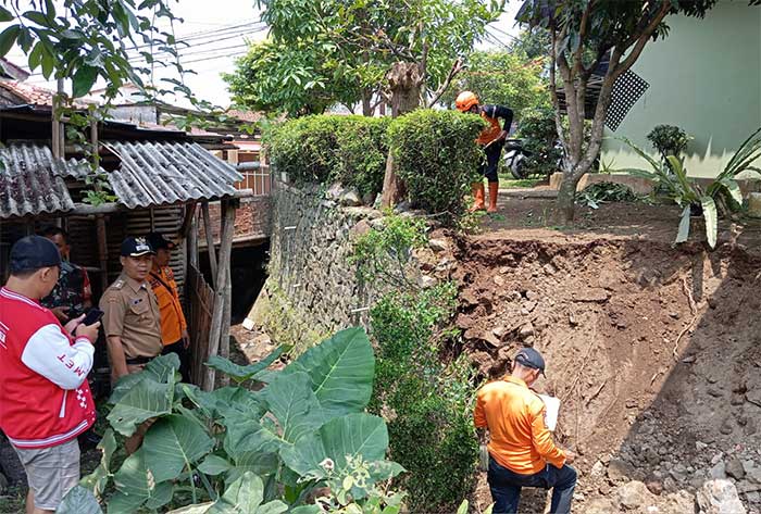 TPT di Limusnunggal  Sukabumi Ambruk