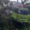 Truk Hino Terperosok