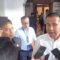 Penjabat Gubernur Jawa Barat Bey Triadi Machmudin saat memberikan keterangan di Gedung Sate Bandung, Rabu (30/10/2024). (Ricky Prayoga)