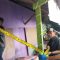 REKONTRUKSI : Suasana pra rekontruksi dilaksanakan jajaran kepolisian polres Sukabumi di kampung wisata katapang condong, desa Citepus, kecamatan Palabuhanratu, kabupaten Sukabumi.(FOTO : NANDI/ RADARSUKABUMI)