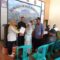 ANTUSIAS : Warga tampak antusias saat mendapatkan program PTSL di salah satu aula desa yang ada di wilayah Kecamatan Sagaranten, Kabupaten  Sukabumi.(FOTO : UNTUK RADAR SUKABUMI)