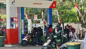 Subsidi BBM Bakal Dihapus Dialihkan ke BLT, Ekonom: Kebijakan Beresiko