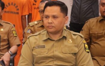 Yosep Nofriadi Sekretaris dinas Kominfosan Kabupaten Sukabumi .(FOTO : NANDI/ RADARSUKABUMI)