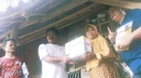 Aksi Sosial Relawan Iyos-Zainul Dapil 3 Bantu Warga Kurang Mampu