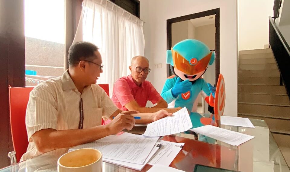 Pasangan calon (Paslon) Walikota dan Wakil Wali Kota Sukabumi, nomor urut 1 Achmad Fahmi-Dida Sembada mengaku janji siap lahir batin menghadapi debat publik