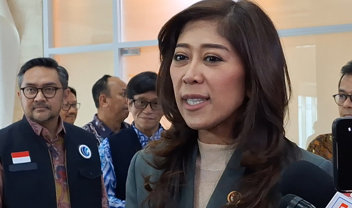 Menkomdigi, Meutya Hafid mengatakan tak menutup kemungkinan jika terdapat pegawainya yang kembali di nonaktifkan akibat judi online.-Anisha Aprilia-