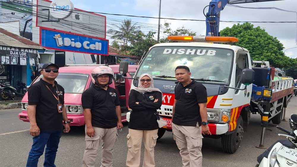 Bawaslu Kota Sukabumi Babat Habis Ribuan APK