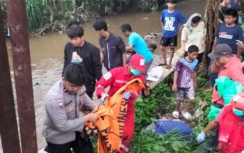 Bayi Laki-laki Ditemukan Tak Bernyawa di Sungai Cijengkol