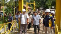 Bupati Sukabumi Tinjau Pembangunan Jembatan Cilalay Berkapasitas Sekitar 8 ton