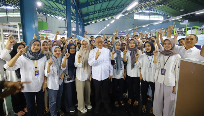 Buruh Sukabumi Iyos