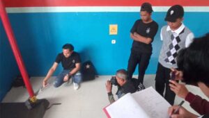 Delapan Unit Hanphone Siswa SMKN I Kota Sukabumi Raib Diduga Digondol Maling di Kolam Renang Rizzy Azzahra