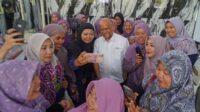 Di Karawang, Ilham Habibie Ungkap Kedisiplinan Sosok Ibu Ainun Habibie 