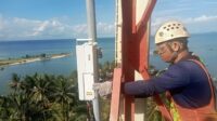 Kinerja XL Axiata Tetap Tumbuh  di Tengah Kondisi Ekonomi yang Berat  Pendapatan Rp25 Triliun, Laba Rp1,3 Triliun