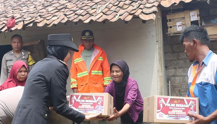 Kapolres Sukabumi Kota, Salurkan Bantuan