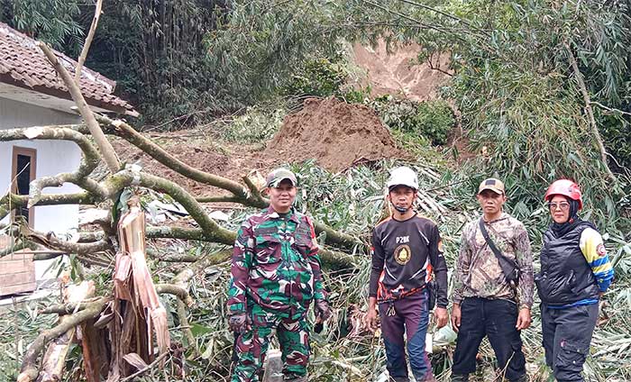 Longsor Gegerbitung Sukabumi