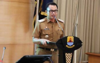 Pj Bupati Cirebon, Wahyu Mijaya