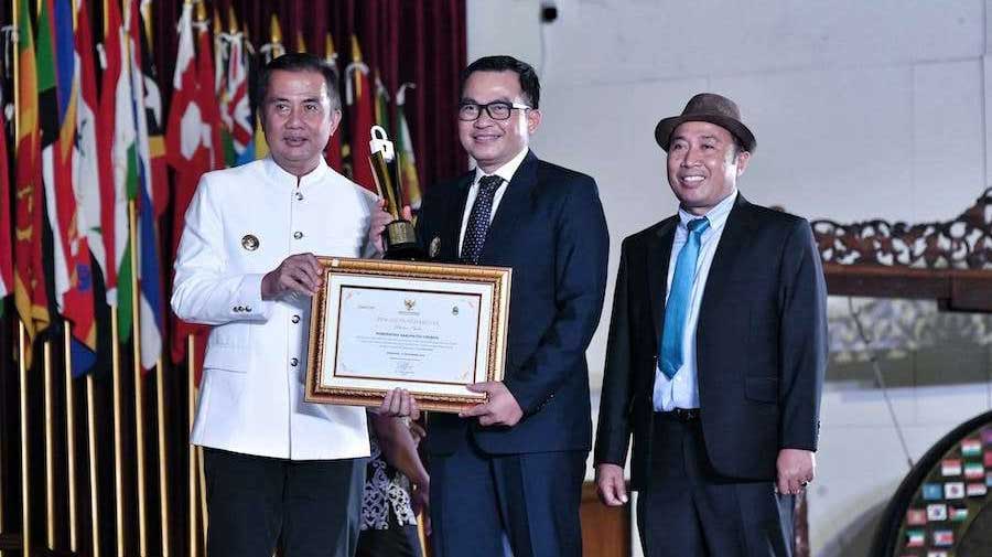 Pj Gubernur Jabar Bey Machmudin