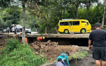 Retakan Tanah di Nyalindung Sukabumi