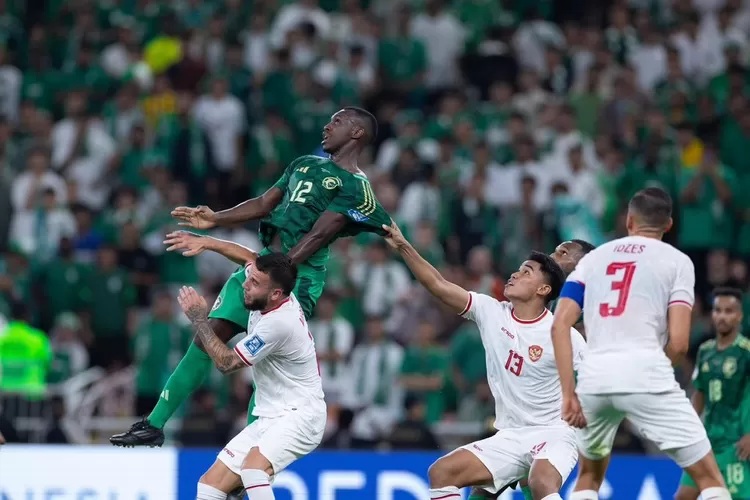 Ranking FIFA Timnas jelang Indonesia vs Arab Saudi di Kualifikasi Piala Dunia 2026 (Twitter @Indostransfer)