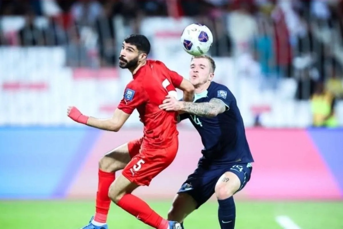 Timnas Bahrain bermain imbang 2-2 lawan Australia dalam matchday ke-6 babak tiga Kualifikasi Piala Dunia 2026 zona Asia di Bahrain National Stadium pada Rabu (20/11/2024). (AFC)