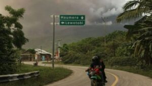 Gunung Lewotobi Laki-Laki Meletus, Enam Orang Dilaporkan tewas